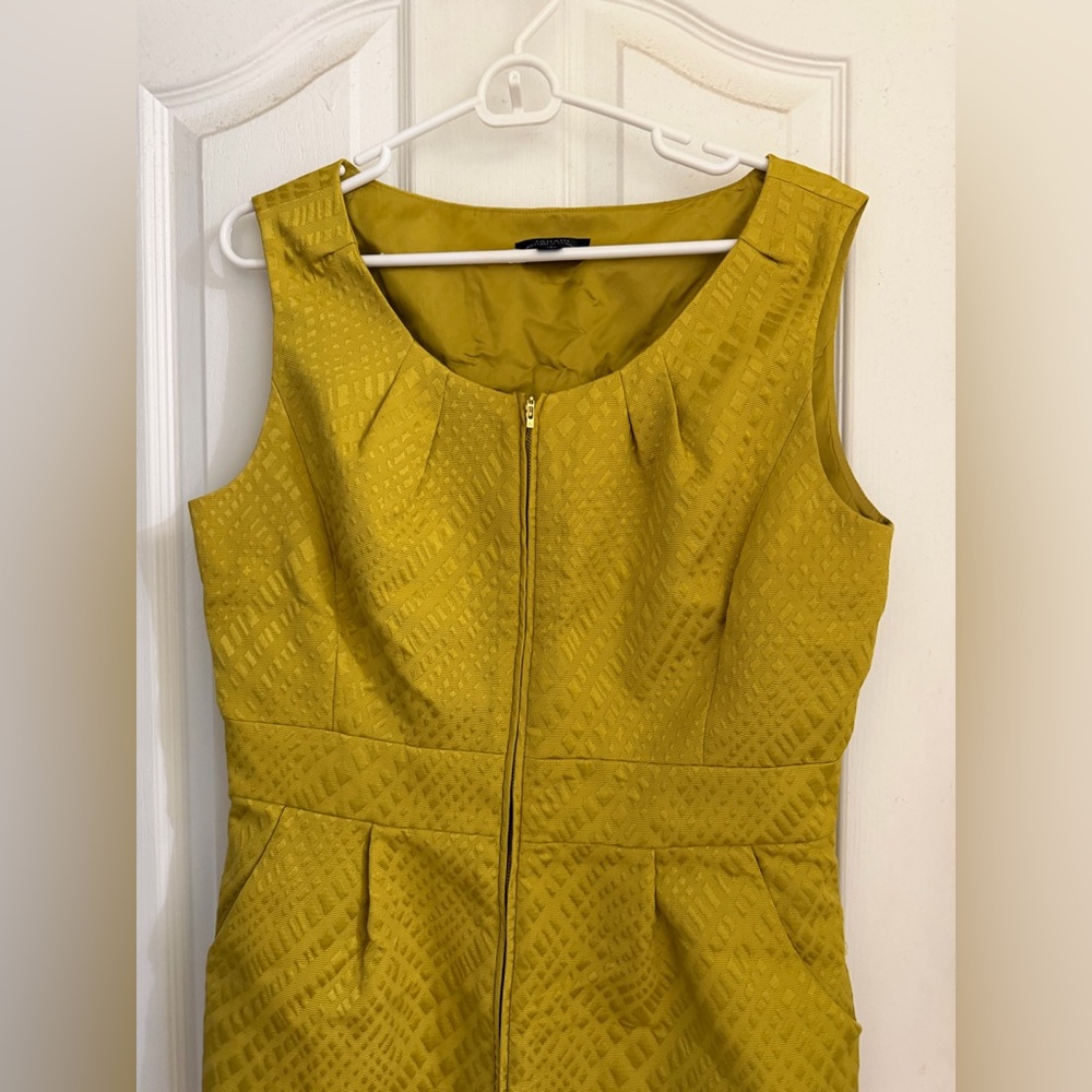 Tahari ASL Mustard Yellow Textured Midi Dress - Picture 4 of 10